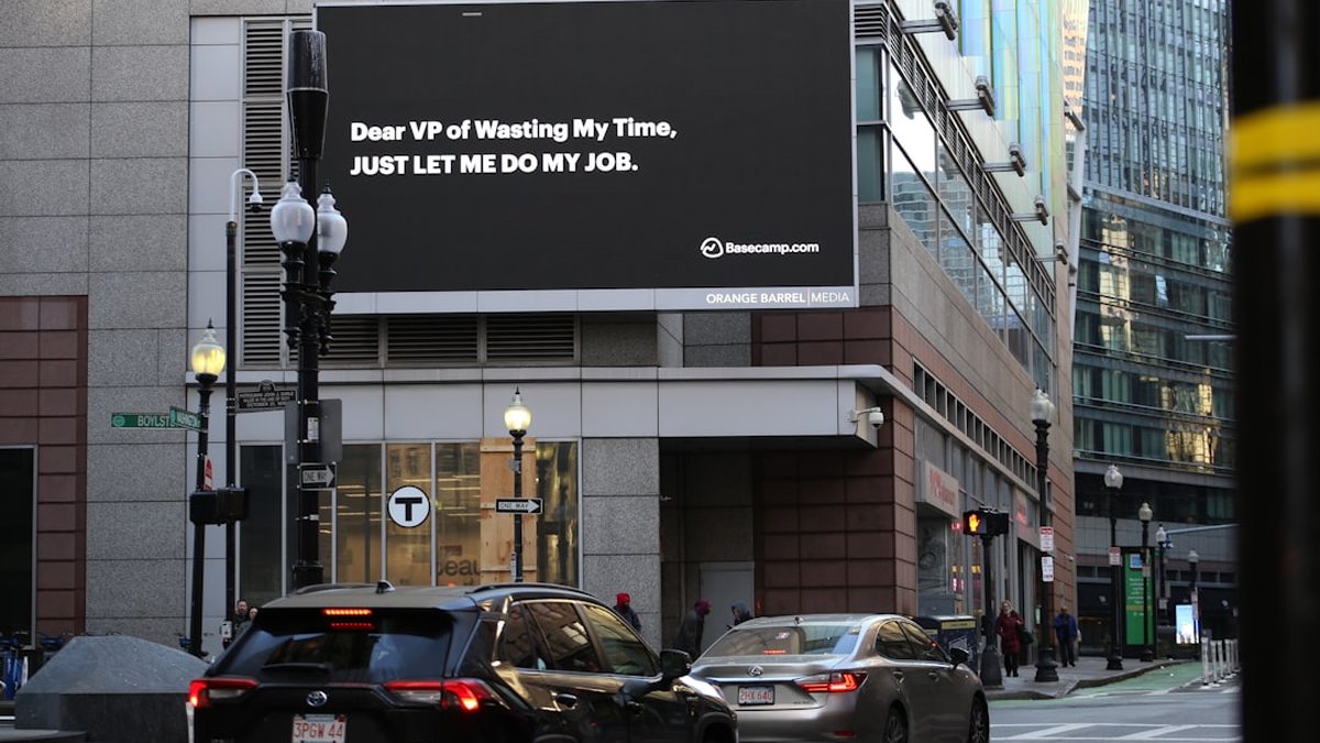 Ejemplo visual de publicidad google ads
